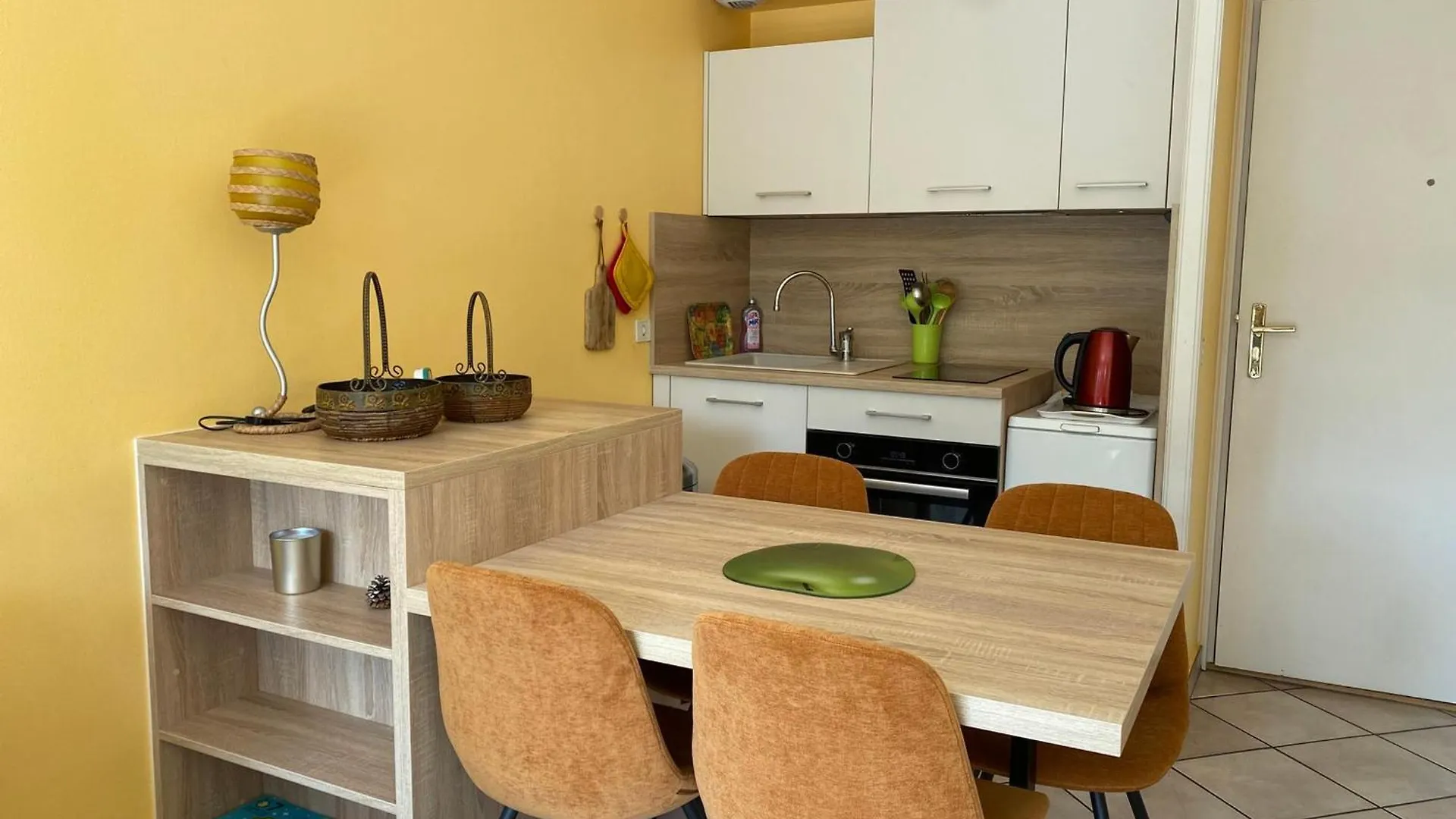 Appartement Annecy, 2 pièces, 4 personnes - FR-1-432-73