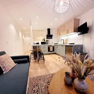 Le Rocher Du Appartement